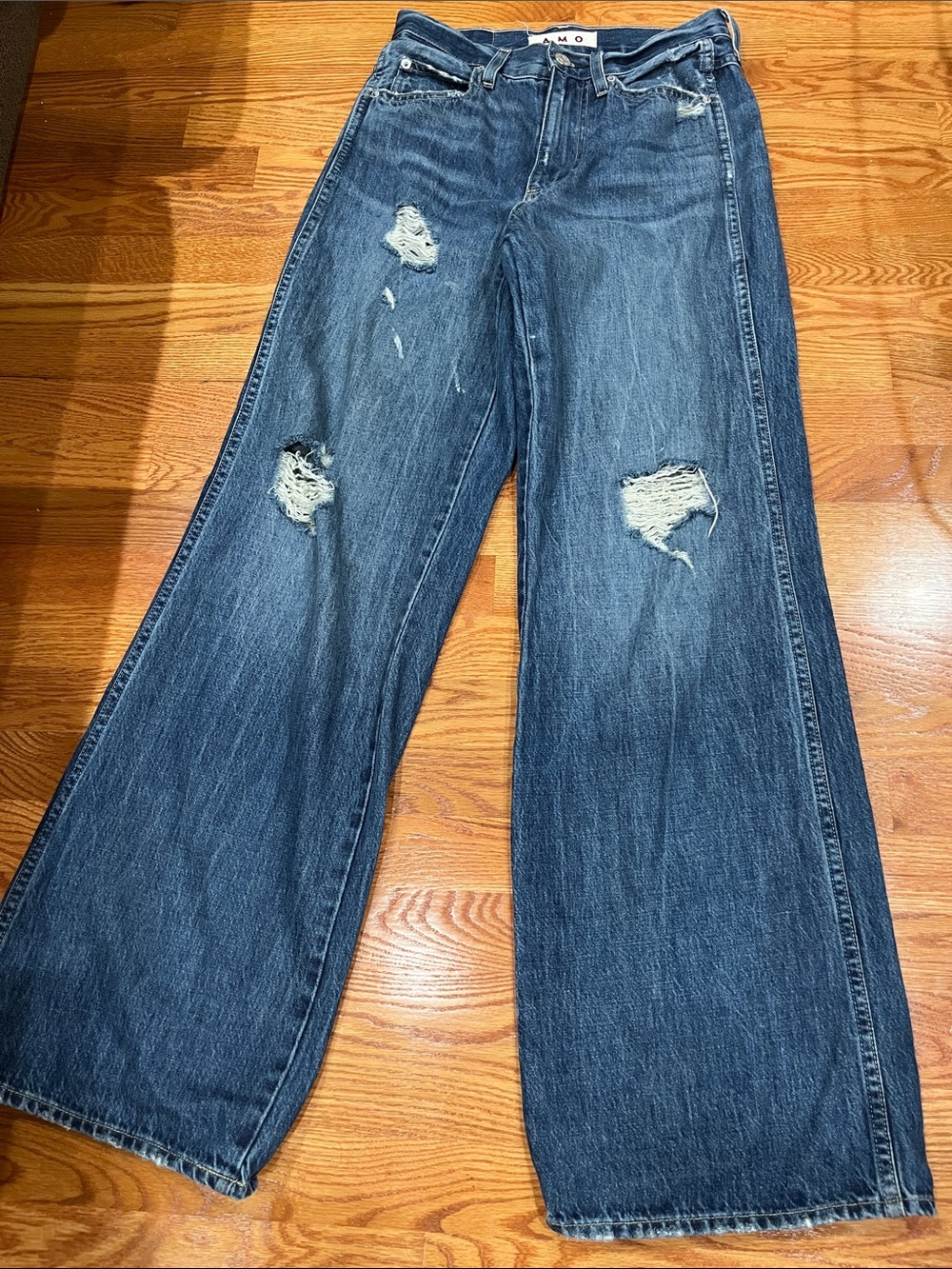 AMO Distressed Wide-Leg Jeans in Dark Blue Denim